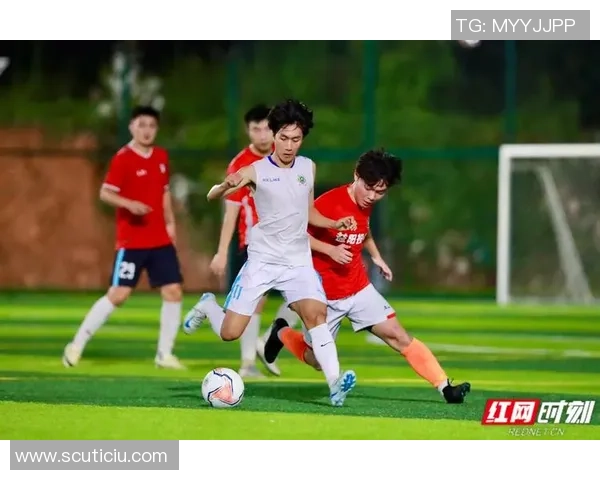 足球球星许愿球：跨越梦想与荣耀的传球，见证传奇的诞生与升华